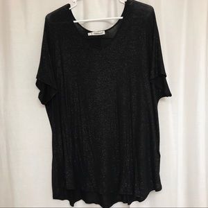 Maurices size 1 Black Glitter T-shirt